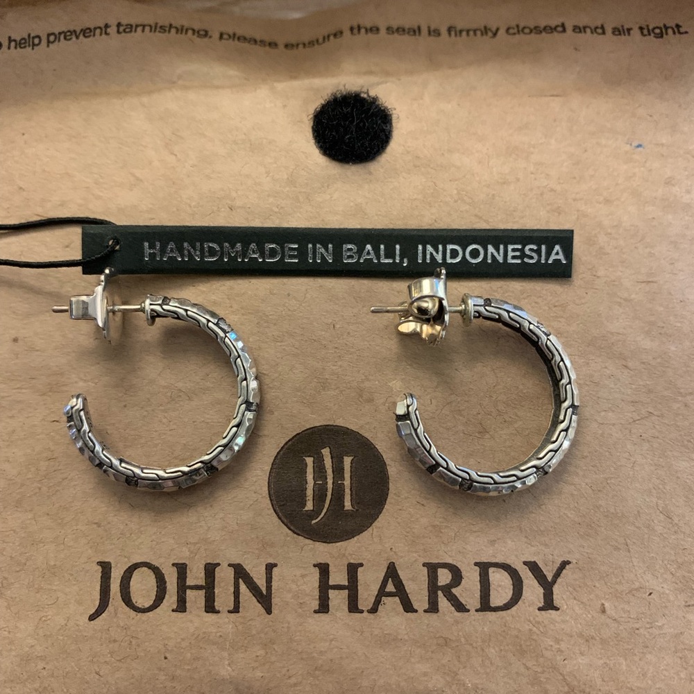 EXCELLENT JOHN HARDY PALU MACAN EARRINGS STERLING